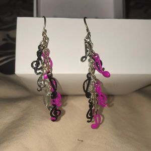 Musical earrings